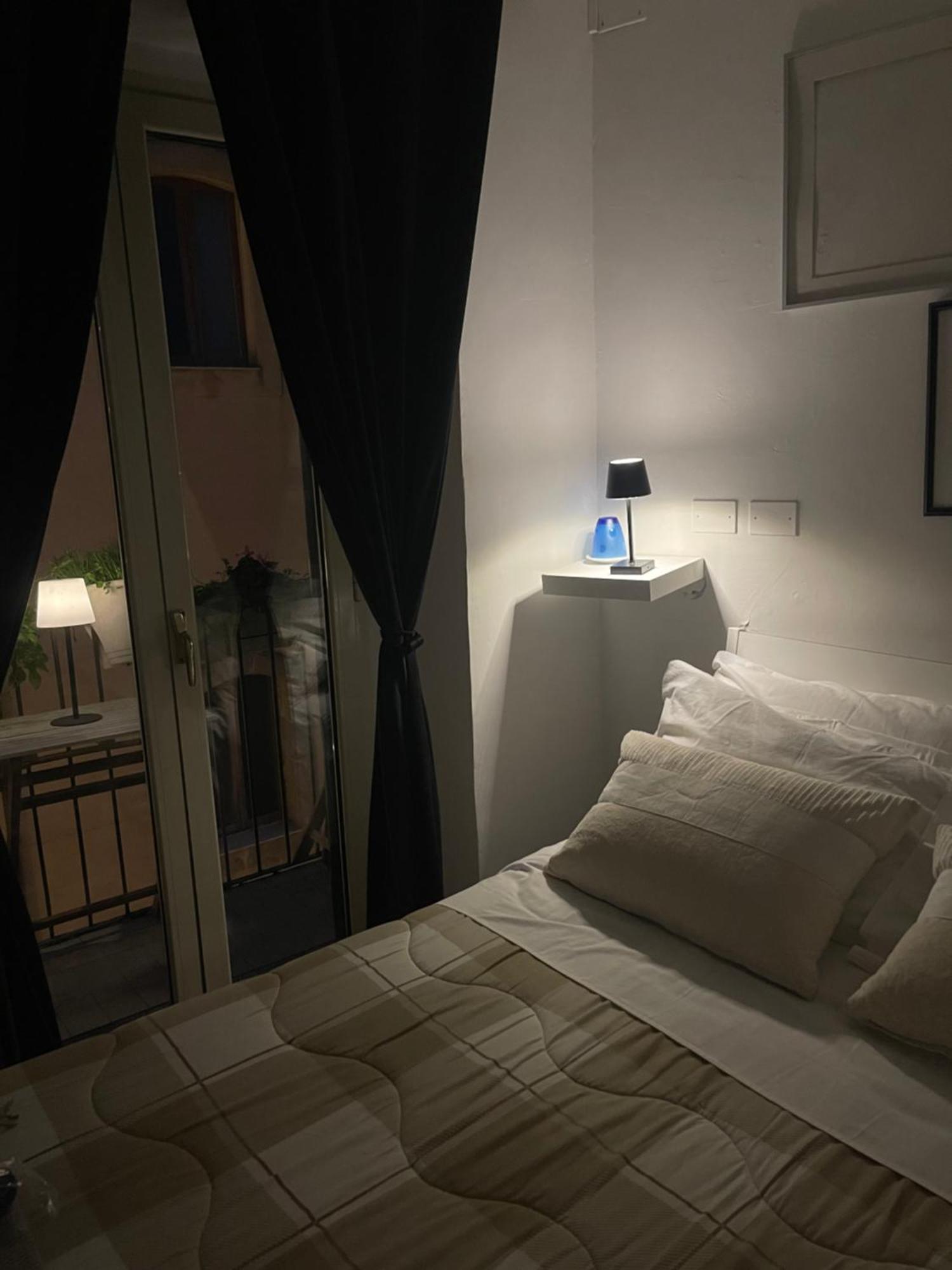 Casa Tipica Siciliana Patronale Home Bedandbreakfast Tremetrisoprailcielo Camere Con Vista, Colazione Interna In Terrazzo Panoramico カルタジローネ エクステリア 写真