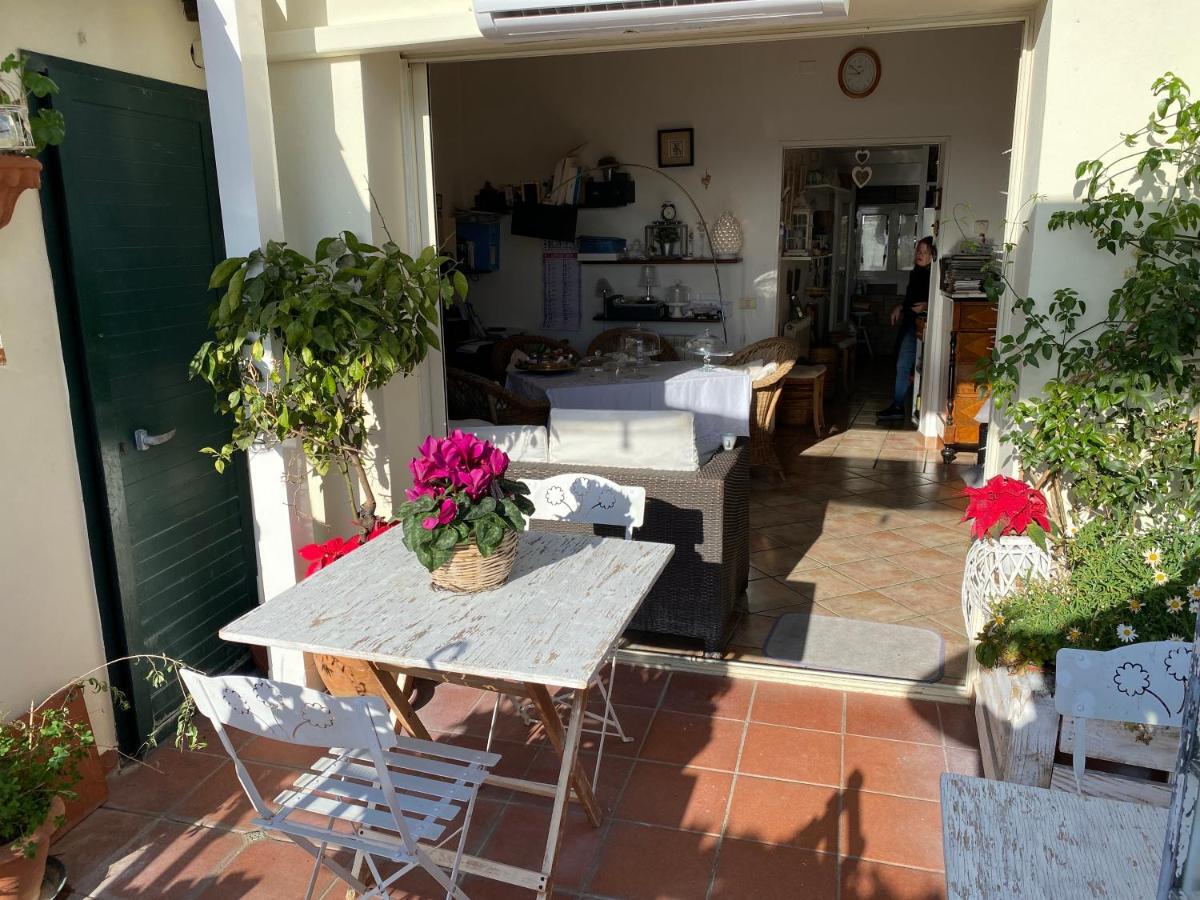 Casa Tipica Siciliana Patronale Home Bedandbreakfast Tremetrisoprailcielo Camere Con Vista, Colazione Interna In Terrazzo Panoramico カルタジローネ エクステリア 写真